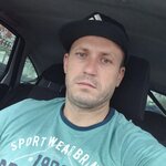 олег лев